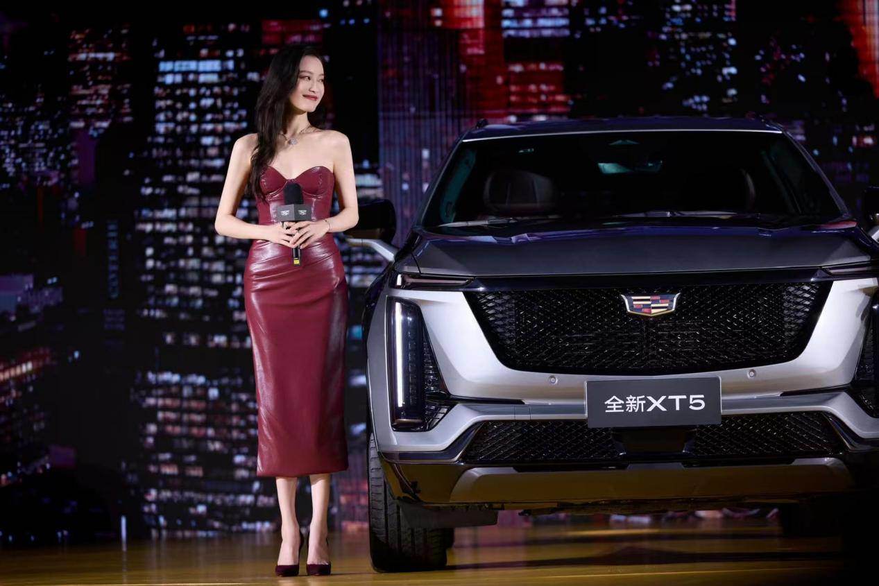 秋季艺术大赏、全新XT5焕新上市，凯迪拉克开启豪华SUV价值重塑