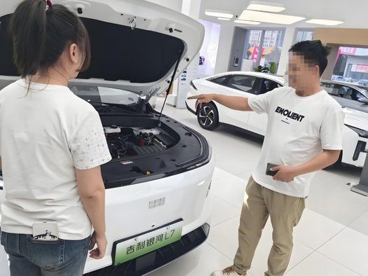 购置税减半政策再落地，新能源车市迎来技术换补贴新时代​