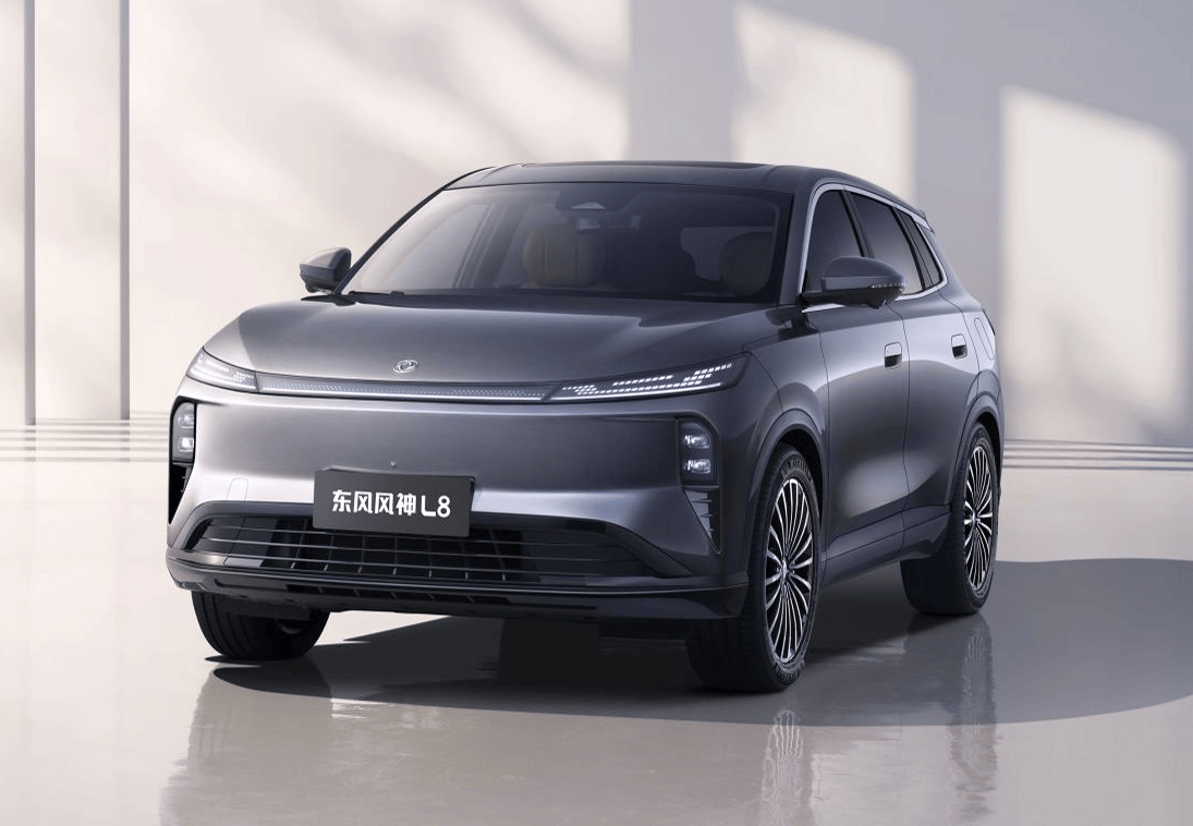 央企掀桌子有多猛？配齐冰箱彩电大沙发的插混SUV，15万内落地！