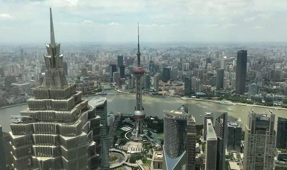 特斯拉降价，小米小鹏跟进！车市“反内卷”宣言碎一地？ | 聚论
