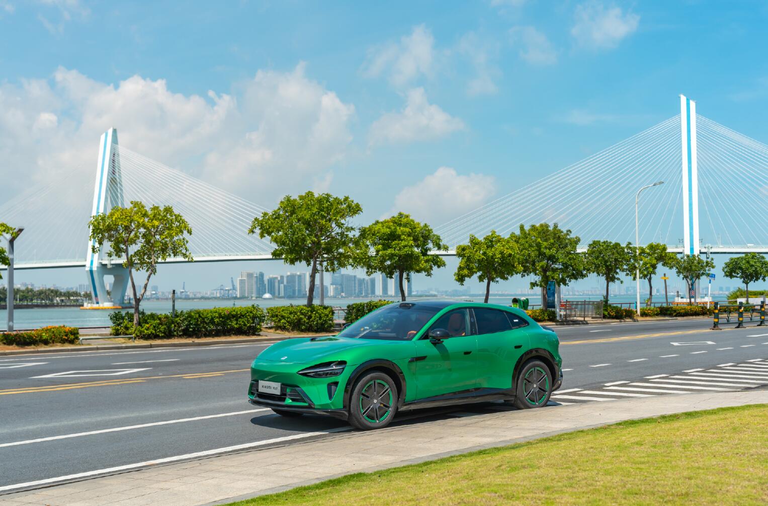 真的有点惨！8月中大型SUV销量排名 仅2款销量过万 理想L6第二