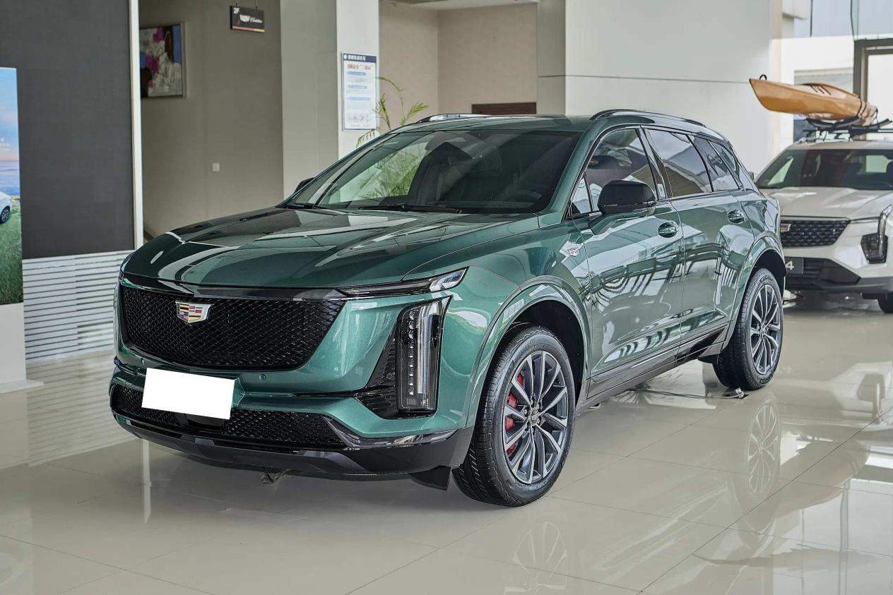 都是中型SUV，凯迪拉克XT5和沃尔沃XC60，谁更胜一筹？