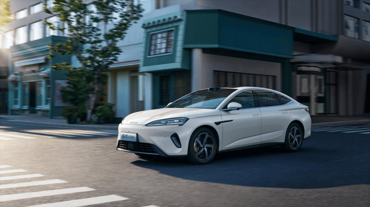 入门即满配 比亚迪2026款海豹07DM-i正式上市 14.98万元起