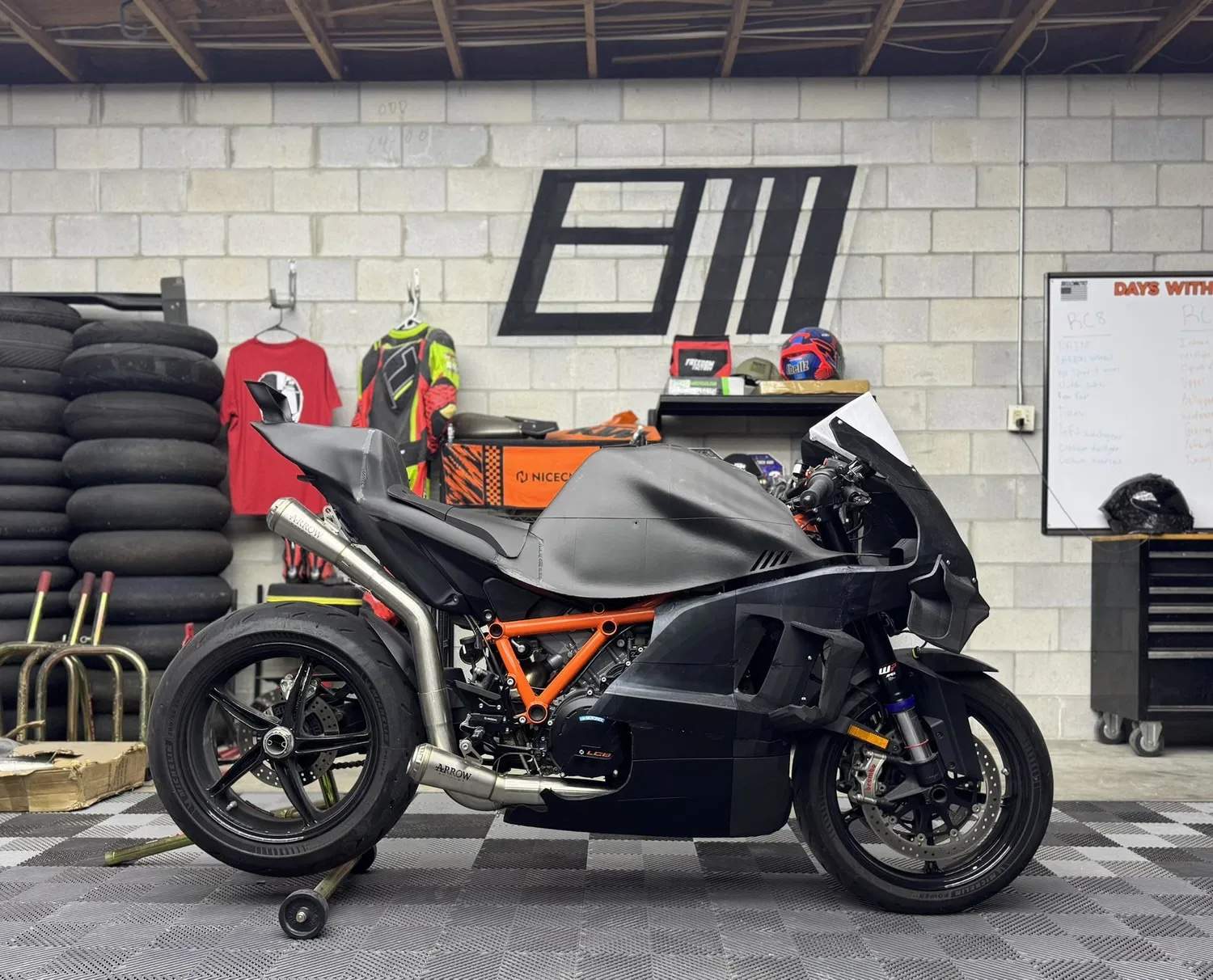 美国玩家用3D打印手搓MotoGP赛车