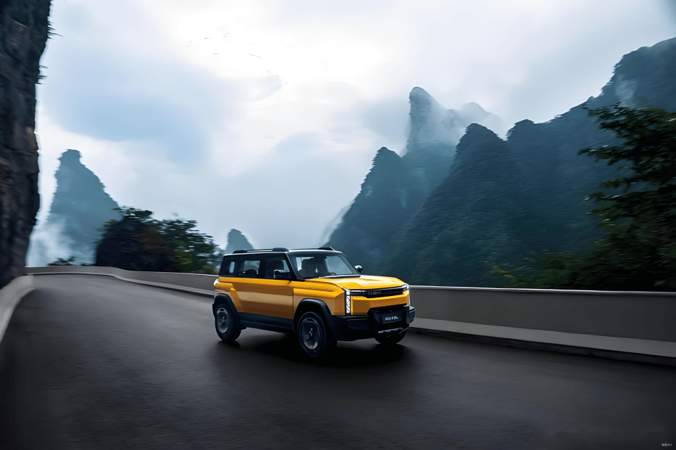 天门山台阶上的行业镜像：浮躁、错位和提醒！