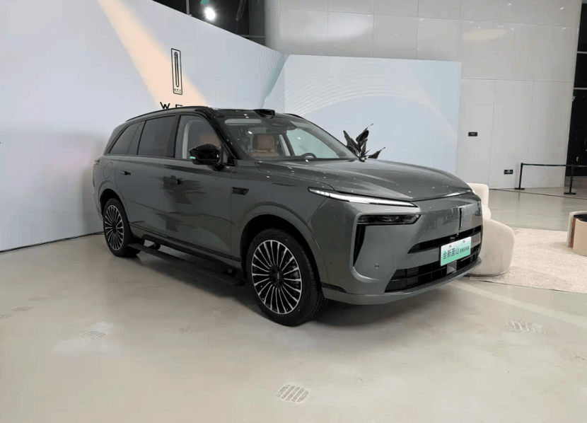 魏牌蓝山推新版本，智能化升级大，压力给到新势力